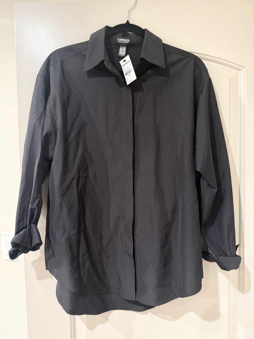 Express Women's Black Button-Down Shirt